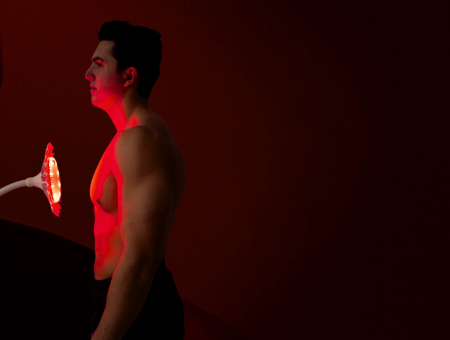 Why Elite Athletes Are Using Red Light Therapy for Improved Sports Performance